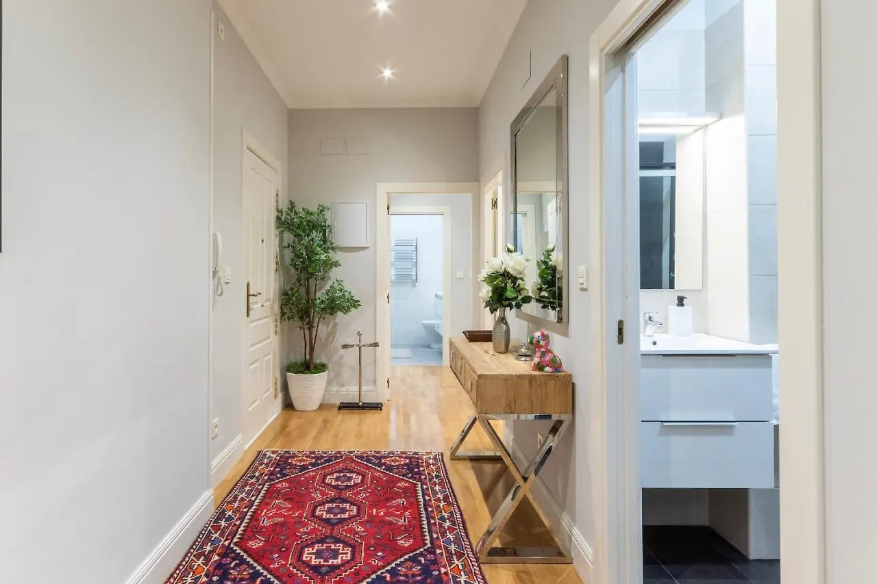 Amplio Y Elegante En Casco Viejo Con Parking Appartement Bilbao