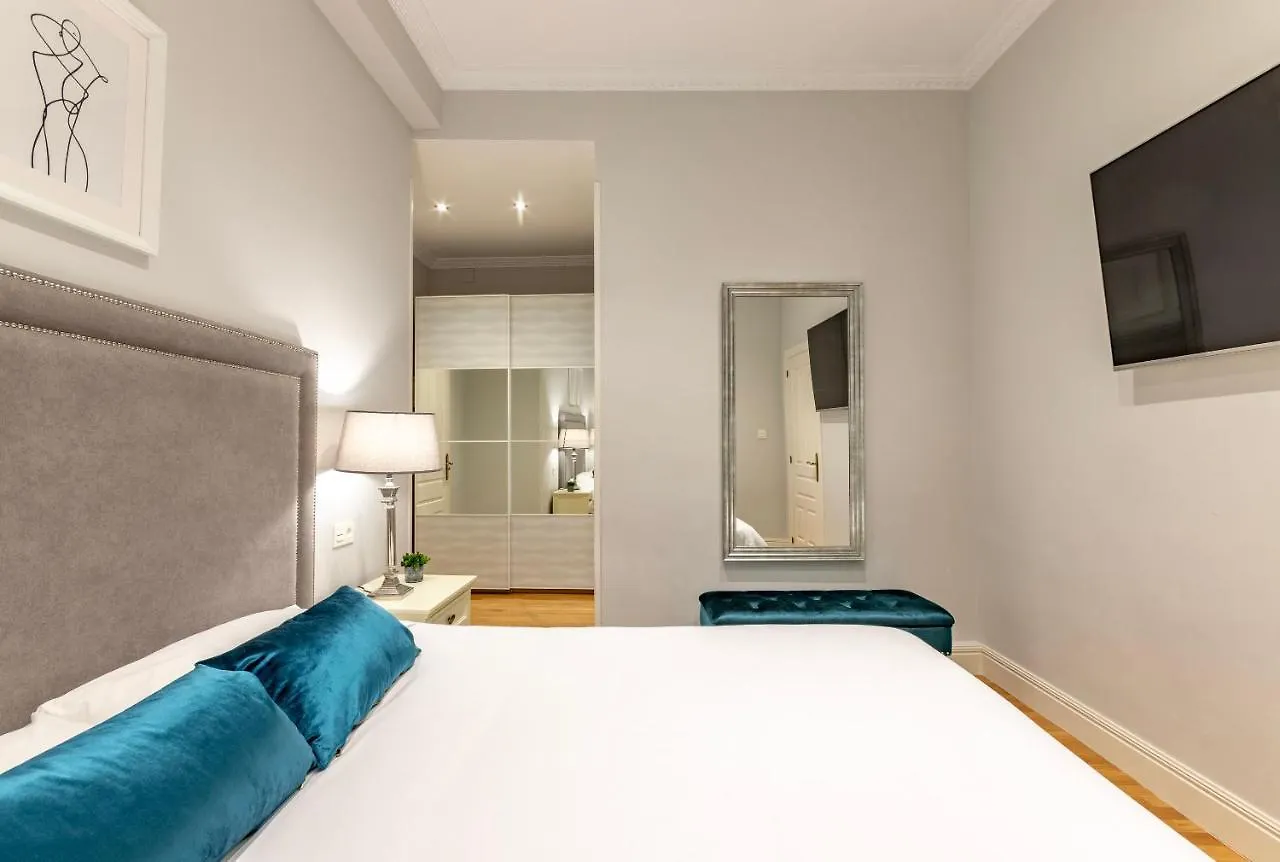 Amplio Y Elegante En Casco Viejo Con Parking Appartement Bilbao